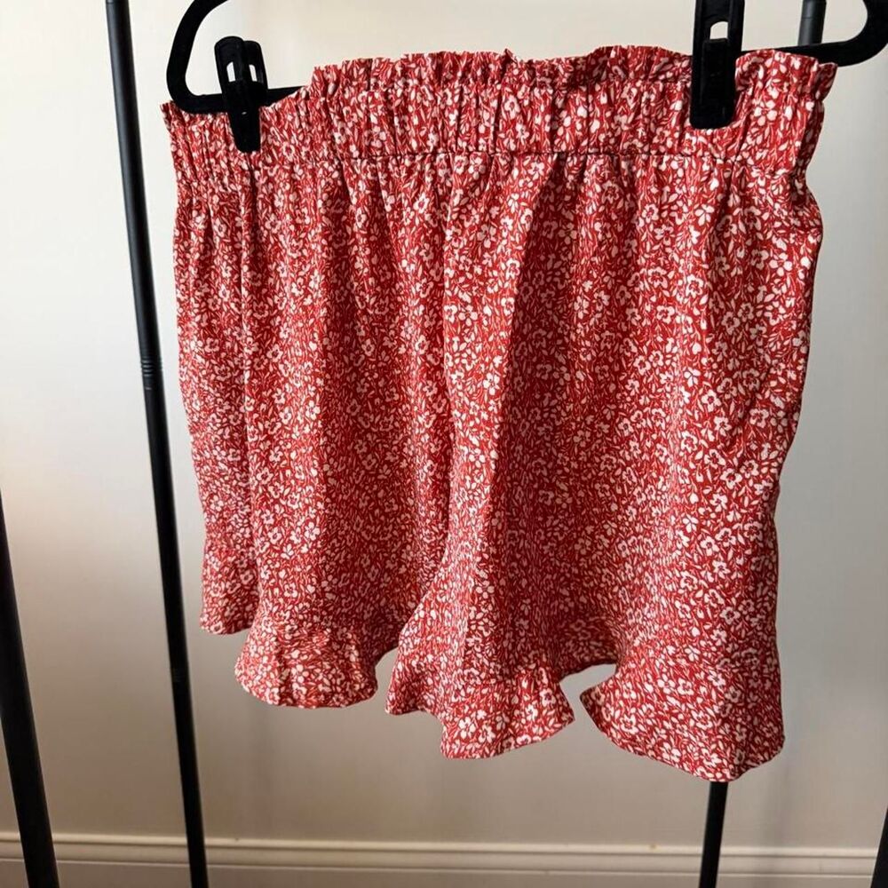 Flouncy Floral Preppy Shorts, Red, Size XL